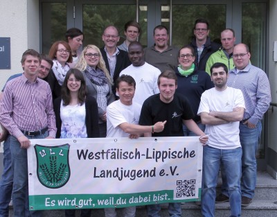 (Foto WLL) Die WLL gemeinsam mit der „Jugend ohne Grenzen“ bei ihrer gemeinsamen Infoveranstaltung zum Thema „Flüchtlinge in Westfalen-Lippe“.
