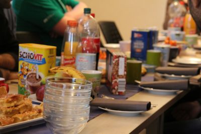 (Foto: WLL/Welpelo) Beim Frühstück sah die gemeinsame Versorgung nicht schlecht aus.