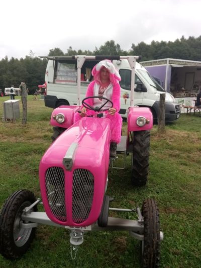 (Foto: LJ Siegen) Pink Rabbit der LJ Siegen