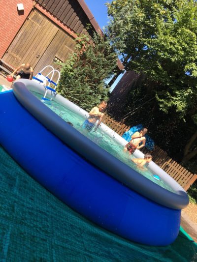 (Foto: WLL/Maletz) Viel Spaß im Pool