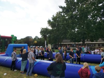 (Foto Welpelo/WLL) Wir bespielen das Dorf!-Aktion bei der Landjugend Weslarn-Brockhausen